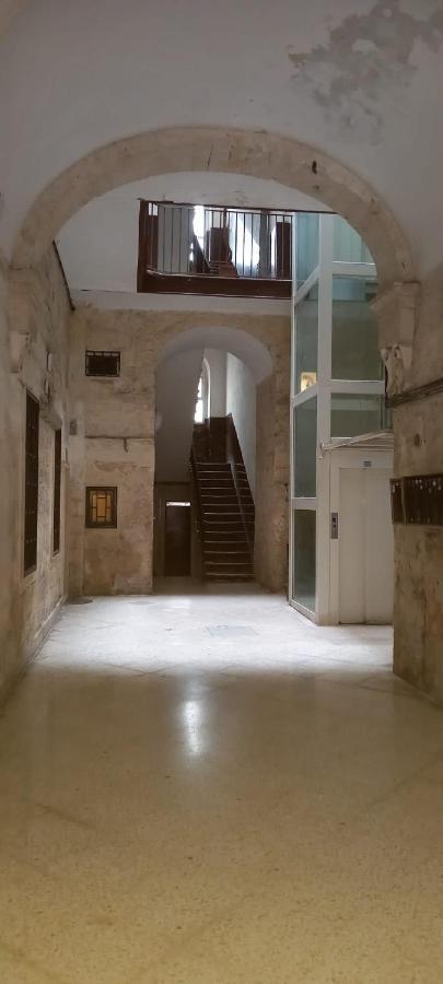 Lotus Appartement Bari Buitenkant foto